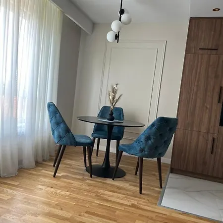 아파트 Lilly Lux Big Luxury With Free Parking And Garage *