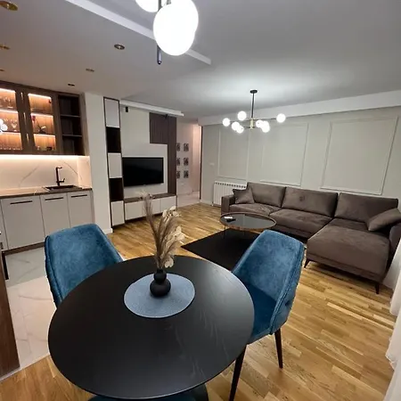 아파트 Lilly Lux Big Luxury With Free Parking And Garage *